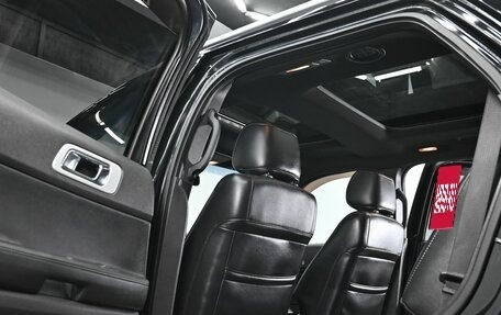 Ford Explorer VI, 2011 год, 1 195 000 рублей, 16 фотография