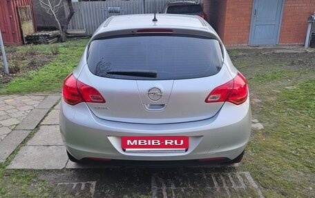 Opel Astra J, 2012 год, 800 000 рублей, 7 фотография