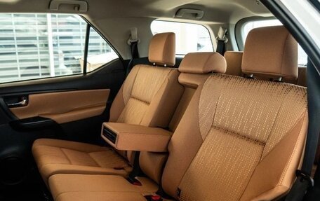 Toyota Fortuner II, 2025 год, 5 050 000 рублей, 16 фотография