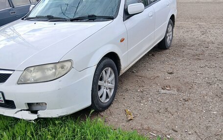 Mazda Familia, 2002 год, 225 000 рублей, 2 фотография