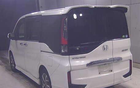 Honda Stepwgn IV, 2017 год, 1 225 000 рублей, 4 фотография