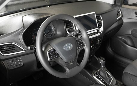 Hyundai Solaris II рестайлинг, 2022 год, 2 150 000 рублей, 5 фотография