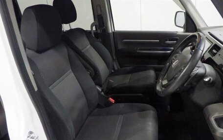 Honda Stepwgn IV, 2017 год, 1 225 000 рублей, 6 фотография