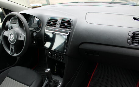 Volkswagen Polo VI (EU Market), 2010 год, 554 000 рублей, 11 фотография