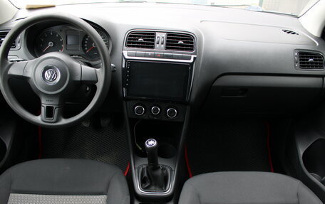 Volkswagen Polo VI (EU Market), 2010 год, 554 000 рублей, 9 фотография