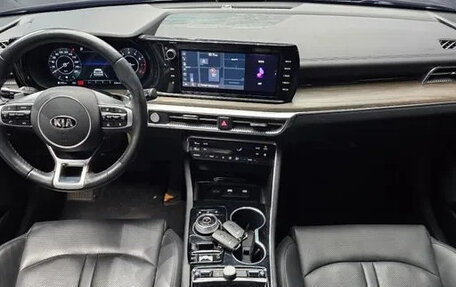 KIA K5, 2021 год, 2 220 000 рублей, 6 фотография