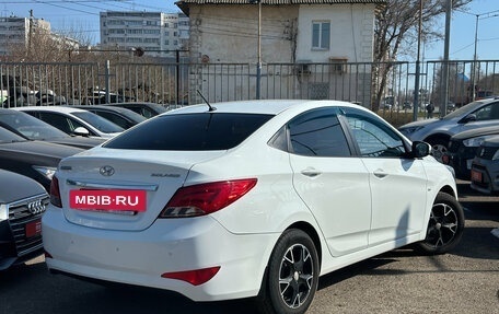 Hyundai Solaris II рестайлинг, 2014 год, 1 000 000 рублей, 3 фотография