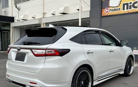Toyota Harrier, 2020 год, 2 300 000 рублей, 7 фотография