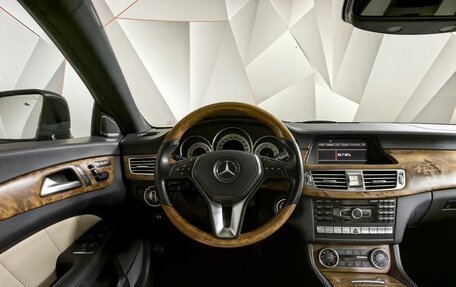 Mercedes-Benz CLS, 2011 год, 2 090 000 рублей, 19 фотография