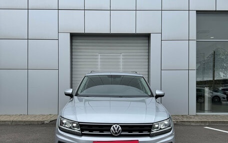 Volkswagen Tiguan II, 2018 год, 2 400 000 рублей, 8 фотография