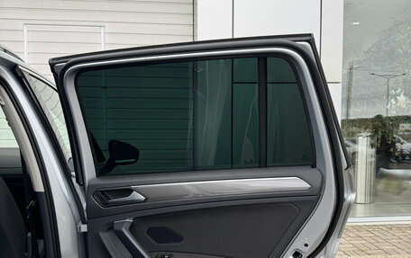 Volkswagen Tiguan II, 2018 год, 2 400 000 рублей, 18 фотография