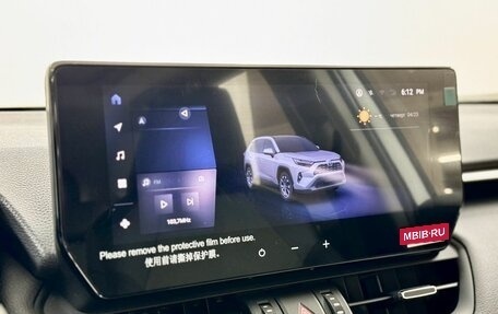 Toyota RAV4, 2025 год, 4 700 000 рублей, 15 фотография