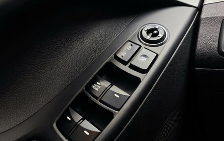 Hyundai Elantra V, 2015 год, 950 000 рублей, 11 фотография