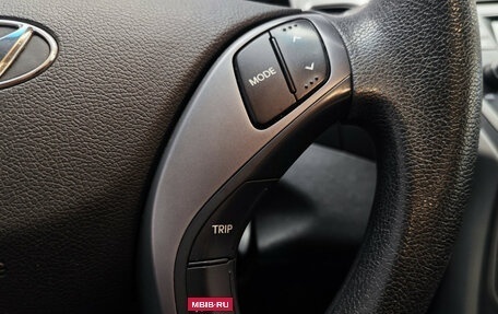 Hyundai Elantra V, 2015 год, 950 000 рублей, 16 фотография