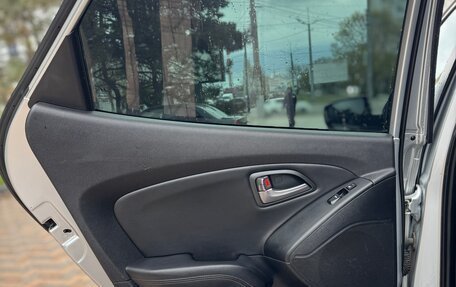 Hyundai ix35 I рестайлинг, 2014 год, 1 175 000 рублей, 23 фотография