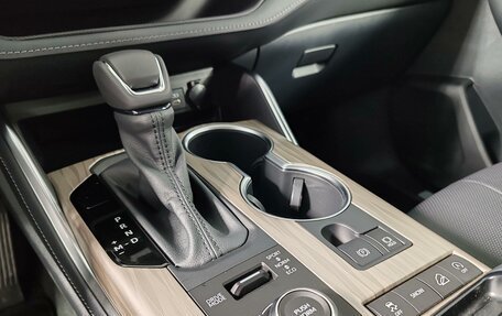 Toyota Highlander, 2025 год, 6 150 000 рублей, 18 фотография