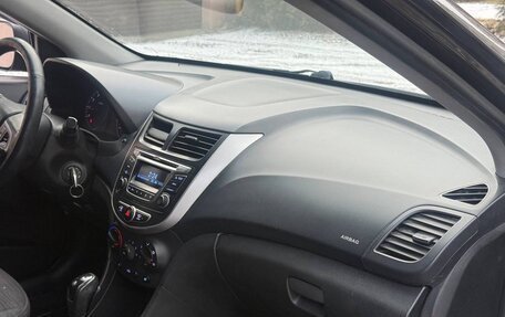 Hyundai Solaris II рестайлинг, 2014 год, 560 000 рублей, 5 фотография