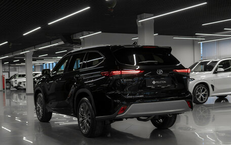 Toyota Highlander, 2025 год, 5 190 000 рублей, 4 фотография