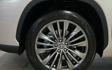 Toyota Highlander, 2025 год, 5 600 000 рублей, 8 фотография