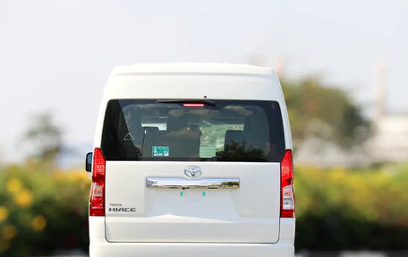 Toyota HiAce H300, 2026 год, 7 000 000 рублей, 4 фотография