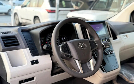 Toyota HiAce H300, 2026 год, 7 000 000 рублей, 9 фотография