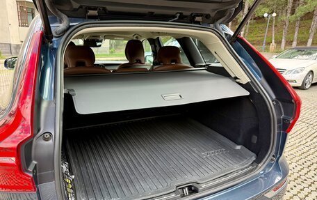 Volvo XC60 II, 2019 год, 4 600 000 рублей, 7 фотография