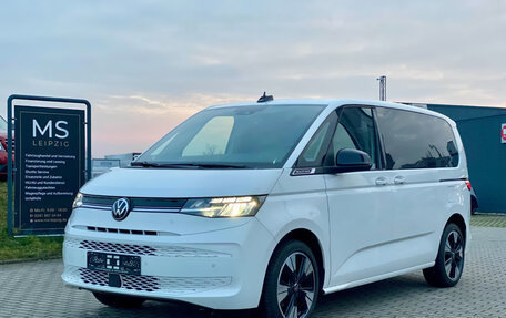 Volkswagen Multivan, 2023 год, 4 084 058 рублей, 1 фотография