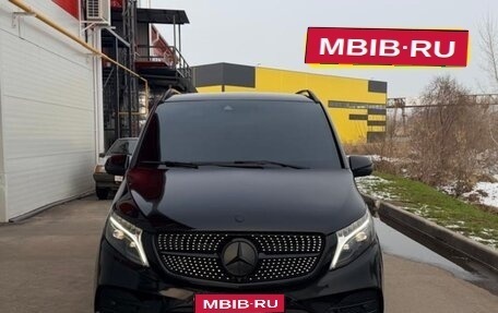 Mercedes-Benz V-Класс, 2022 год, 9 500 000 рублей, 1 фотография