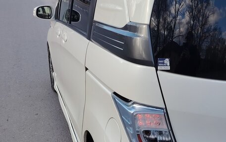 Honda Freed I, 2012 год, 1 124 000 рублей, 6 фотография