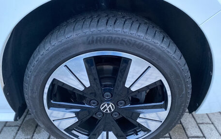 Volkswagen Multivan, 2023 год, 4 084 058 рублей, 14 фотография