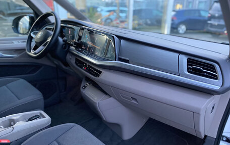 Volkswagen Multivan, 2023 год, 4 084 058 рублей, 12 фотография