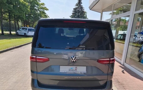 Volkswagen Multivan, 2023 год, 4 532 558 рублей, 7 фотография