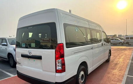 Toyota HiAce H300, 2026 год, 6 500 000 рублей, 2 фотография