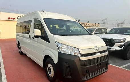 Toyota HiAce H300, 2026 год, 6 500 000 рублей, 3 фотография