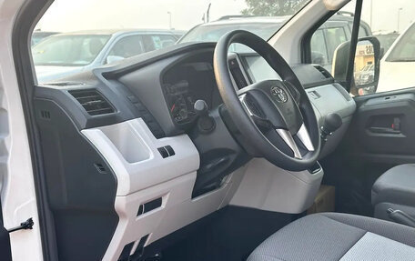 Toyota HiAce H300, 2026 год, 6 500 000 рублей, 5 фотография