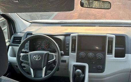 Toyota HiAce H300, 2026 год, 6 500 000 рублей, 7 фотография