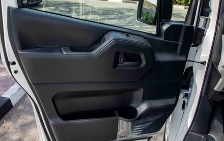 Toyota HiAce H300, 2026 год, 6 300 000 рублей, 9 фотография