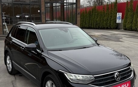 Volkswagen Tiguan II, 2021 год, 2 320 000 рублей, 10 фотография