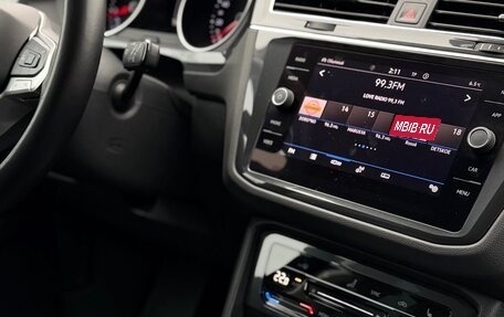 Volkswagen Tiguan II, 2021 год, 2 320 000 рублей, 28 фотография