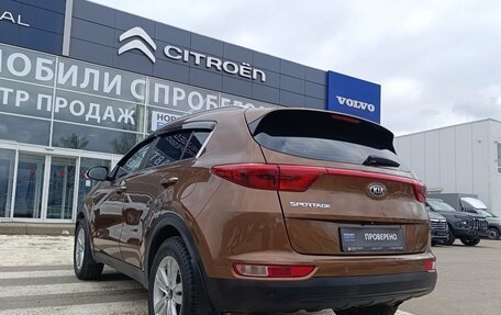 KIA Sportage IV рестайлинг, 2016 год, 1 800 000 рублей, 5 фотография