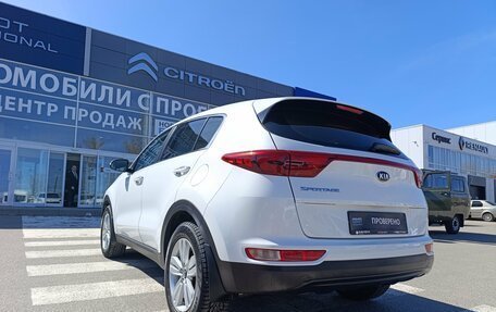 KIA Sportage IV рестайлинг, 2018 год, 2 040 000 рублей, 5 фотография