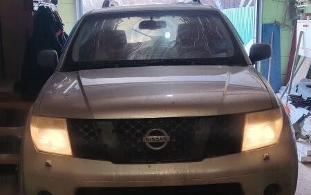 Nissan Pathfinder, 2007 год, 800 000 рублей, 2 фотография