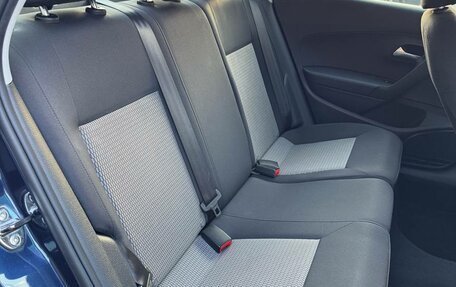 Volkswagen Polo VI (EU Market), 2014 год, 850 000 рублей, 17 фотография