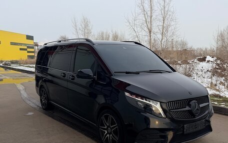 Mercedes-Benz V-Класс, 2022 год, 9 500 000 рублей, 3 фотография