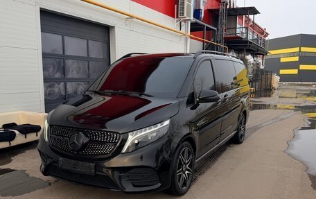 Mercedes-Benz V-Класс, 2022 год, 9 500 000 рублей, 2 фотография