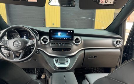 Mercedes-Benz V-Класс, 2022 год, 9 500 000 рублей, 14 фотография