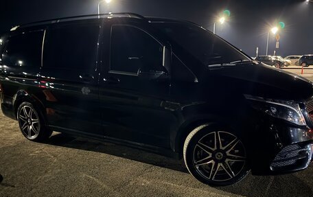 Mercedes-Benz V-Класс, 2022 год, 9 500 000 рублей, 25 фотография