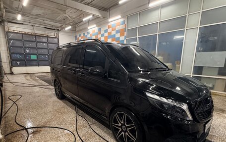 Mercedes-Benz V-Класс, 2022 год, 9 500 000 рублей, 29 фотография