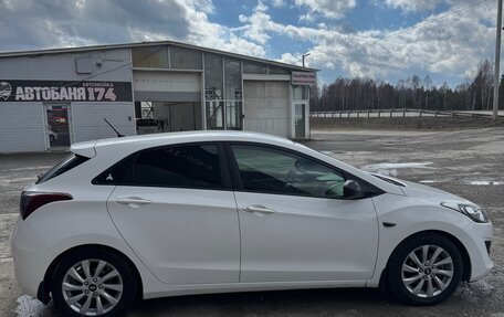 Hyundai i30 II рестайлинг, 2012 год, 1 100 000 рублей, 5 фотография