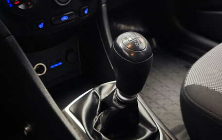 Hyundai Solaris II рестайлинг, 2012 год, 530 000 рублей, 13 фотография